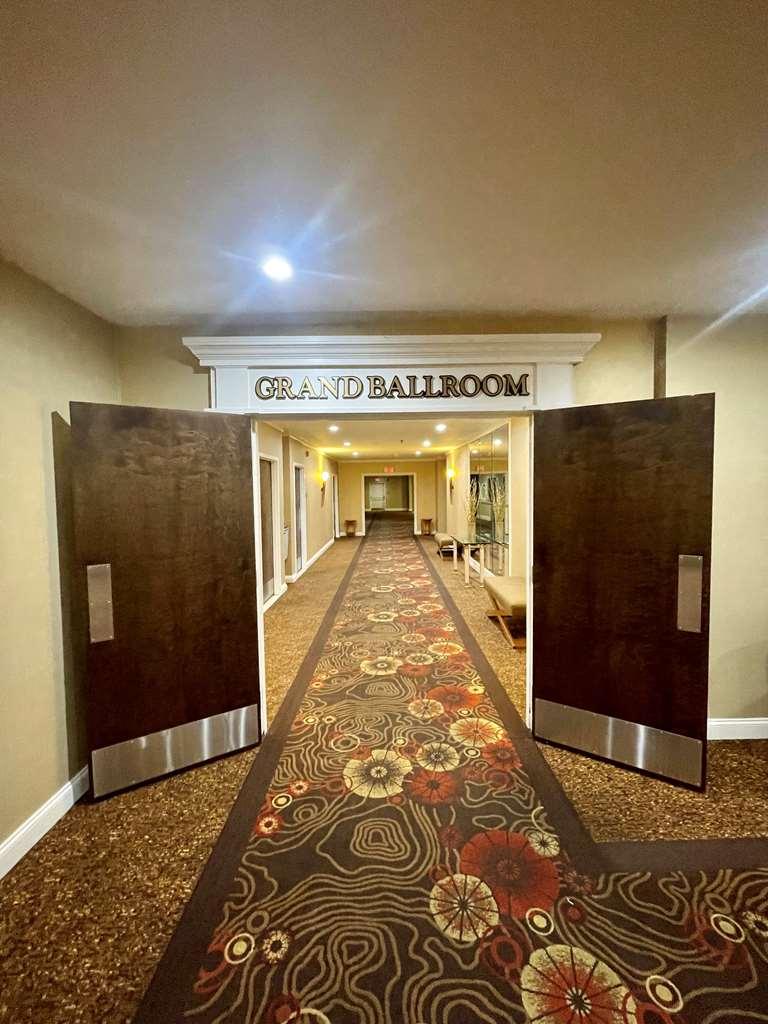Brandywine Plaza Hotel Claymont Konforlar fotoğraf